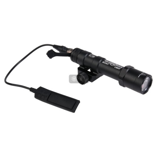 LINTERNA TÁCTICA M600B 470 LUMENS ELEMENT