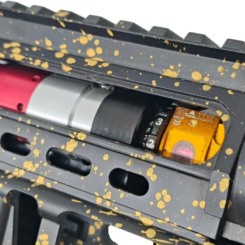 (SEGUNDA MANO) - FUSIL SPEEDSOFT WATC CUSTOM SEMI NUEVO - NEGRO & DORADO