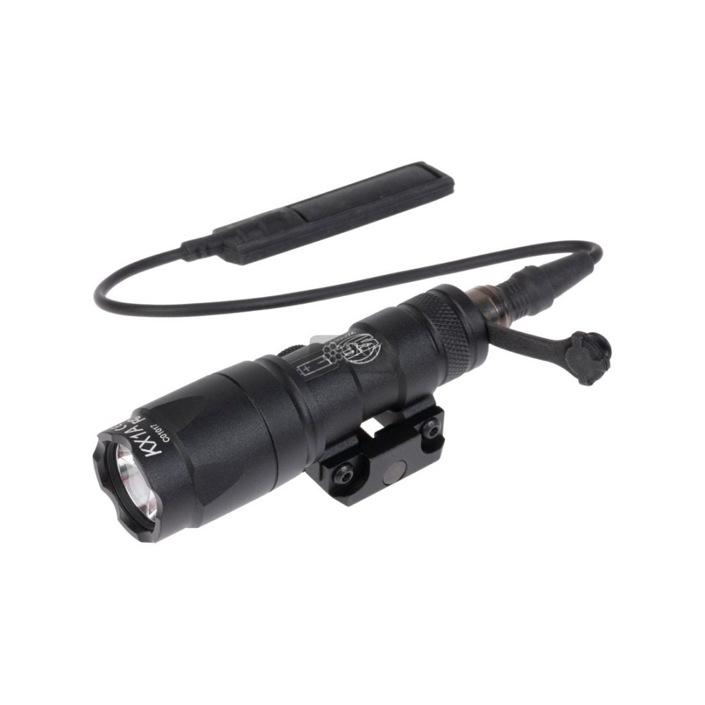 LINTERNA TÁCTICA M300 350 LUMENS ELEMENT
