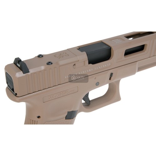 PISTOLA CO2 BLOW BACK GLADIUS MAGNA III TAN SECUTOR ARMS