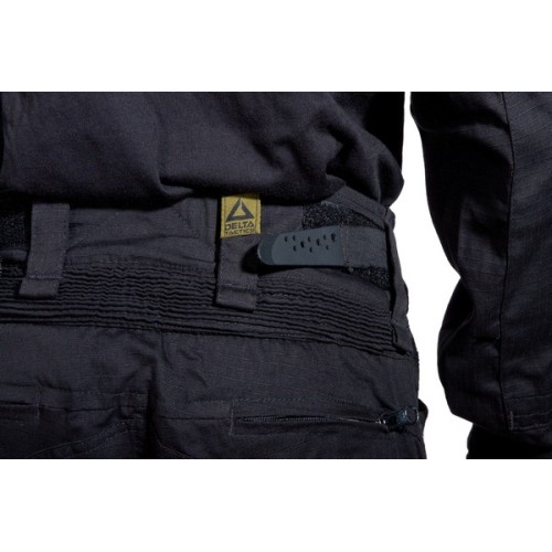UNIFORME DELTA TACTICS CON RODILLERAS NEGRO
